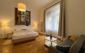 3 Bedrooms- Central Quarter Apartment